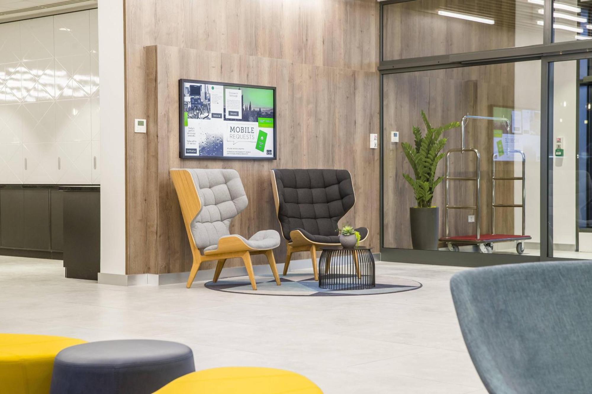 Courtyard By Marriott Edinburgh West Hotel Ngoại thất bức ảnh
