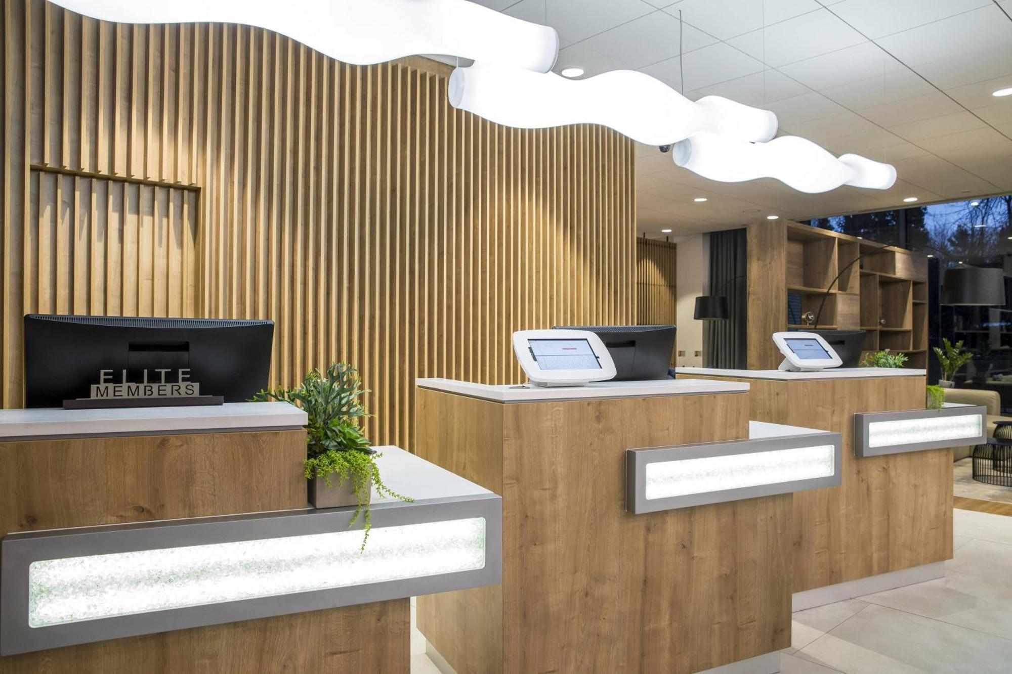 Courtyard By Marriott Edinburgh West Hotel Ngoại thất bức ảnh